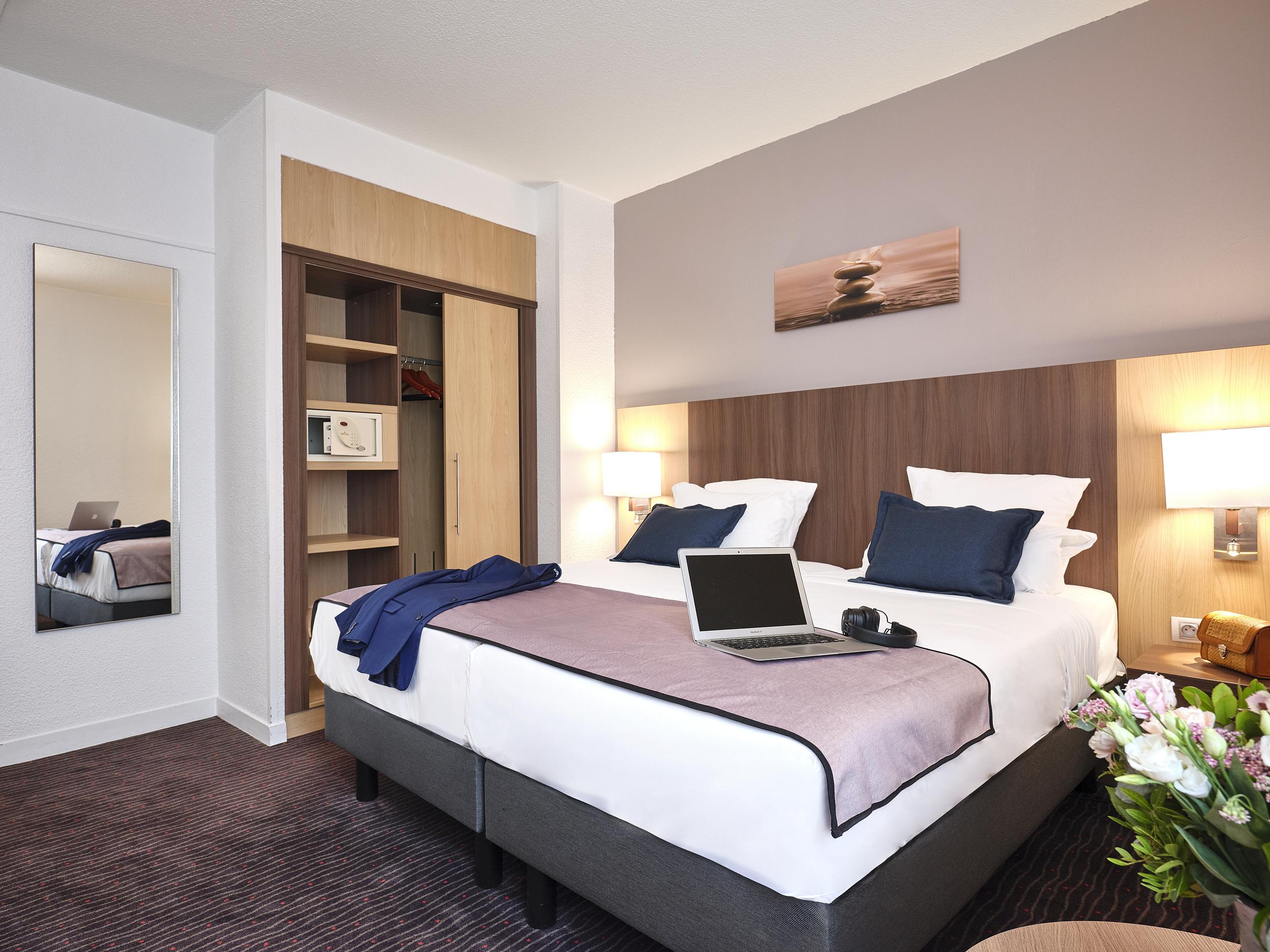 ควอลิตี้โฮเต็ล บอร์โดซ์เซ็นเตอร์ Hotel ภายนอก รูปภาพ